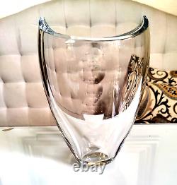 1 (One) WATERFORD W COLLECTION TRITON Cut Lead Crystal 8 Vase Signed RETIRED