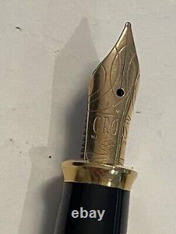 Cross Townsend Fountain Pen Black Lacquer 14k 585 Gold Nib Medium in Box Inserts