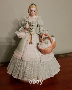 Irish Dresden Porcelain Lace Figurine Shamrocks For Sale-iob