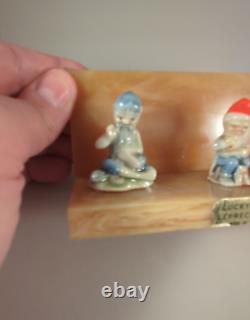 RARE Early WADE Lucky Irish Leprechauns on Butterscotch Catalin Display