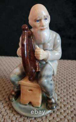 RARE The Bard Of Armagh Irish Porcelain WADE Figurine MINT