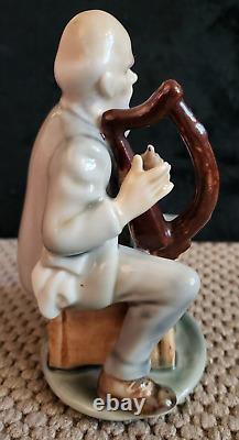 RARE The Bard Of Armagh Irish Porcelain WADE Figurine MINT