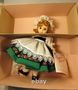 Vintage Lot Of 5 Madame Alexander Ireland Doll Collection Pre-owned