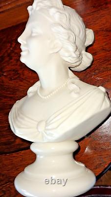 Vtg C1965 Rare Belleek Bust Of Joy Clyte Wearing Pearls Special Order Perfect