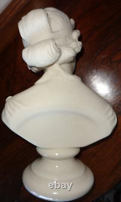 Vtg C1965 Rare Belleek Bust Of Joy Clyte Wearing Pearls Special Order Perfect