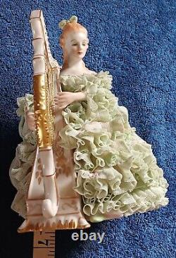 Vtg IRISH DRESDEN SINEAD PORCELAIN LACE FIGURINE EMERALD COLLECTION 1960s HARP